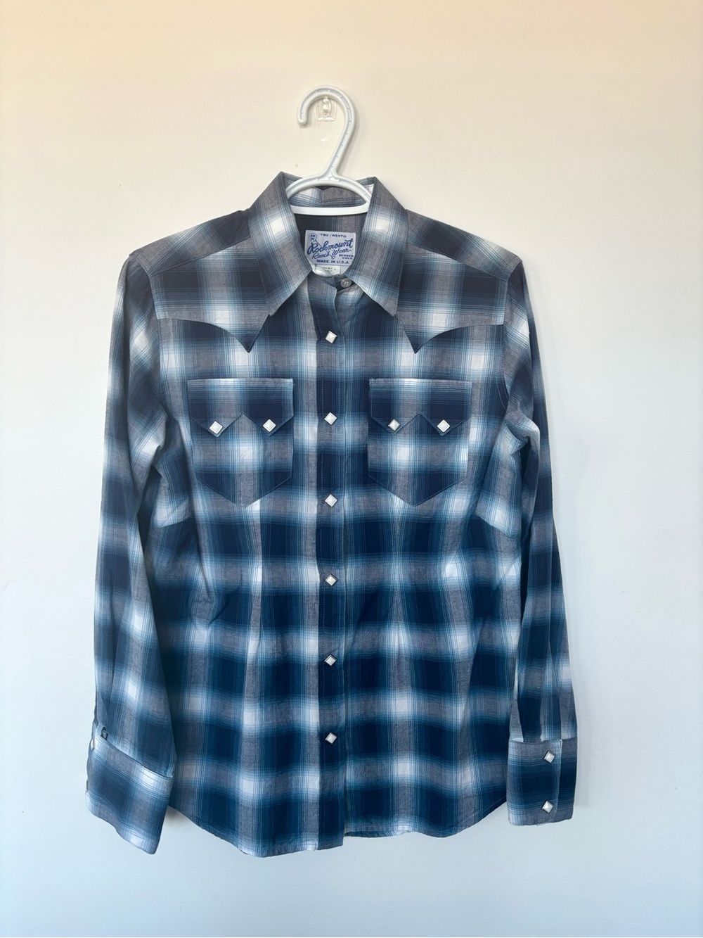 Women's Blue Plaid Western Style Tapered Button-Down Shirt